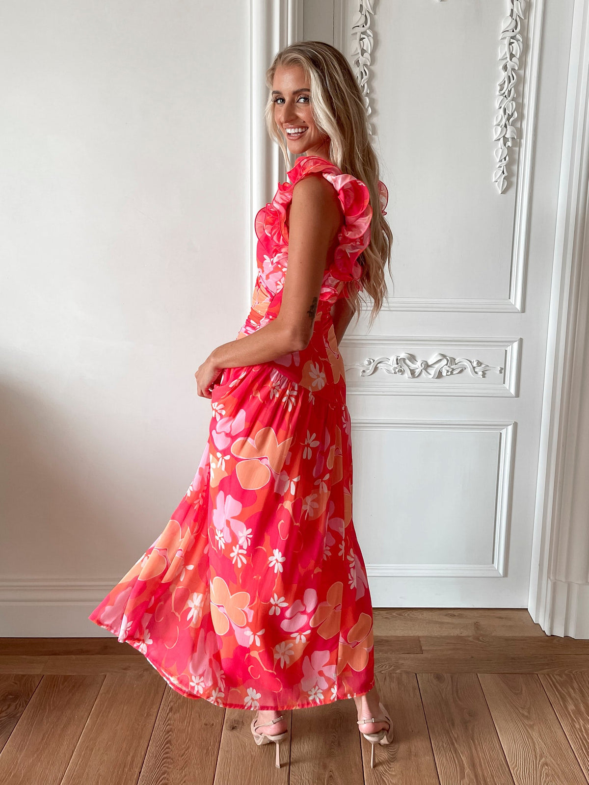 Sukienka maxi | falbana na ramieniu, kwiatowy print