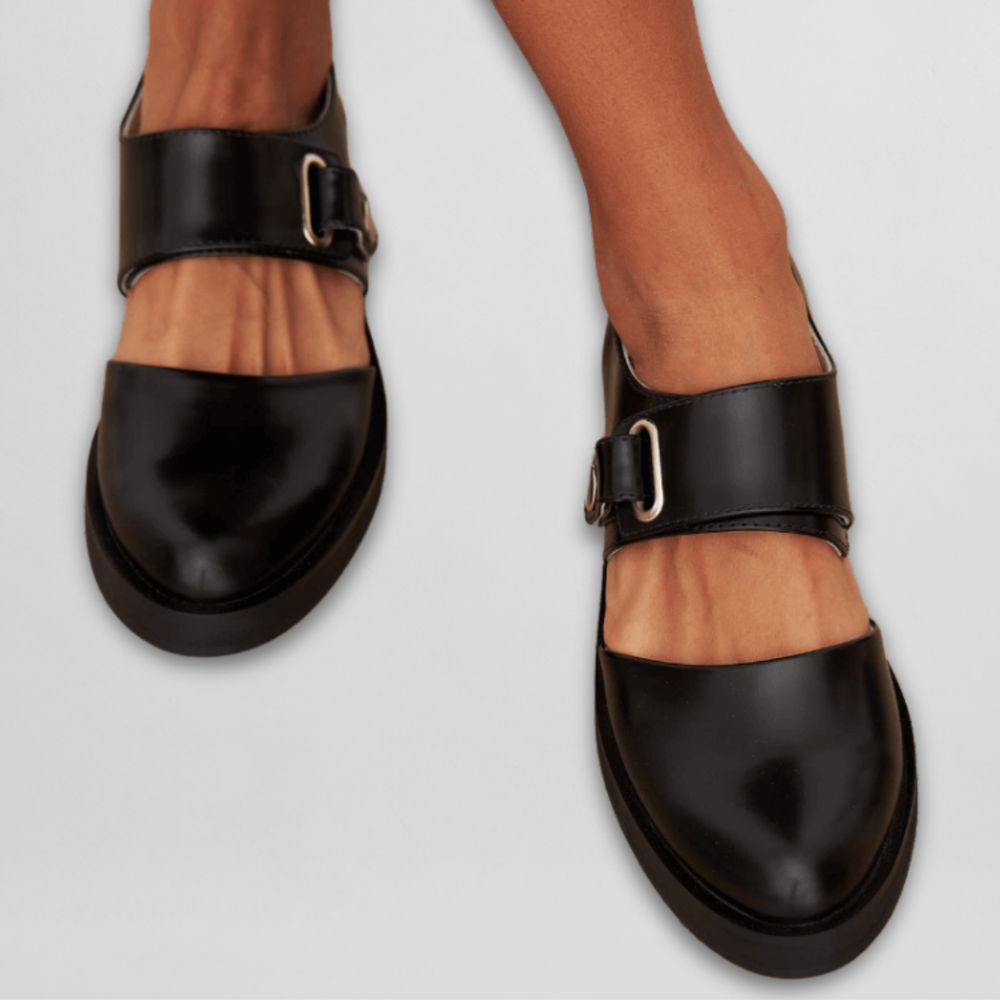 Buty damskie z paskiem | regulowana klamra, mały obcas