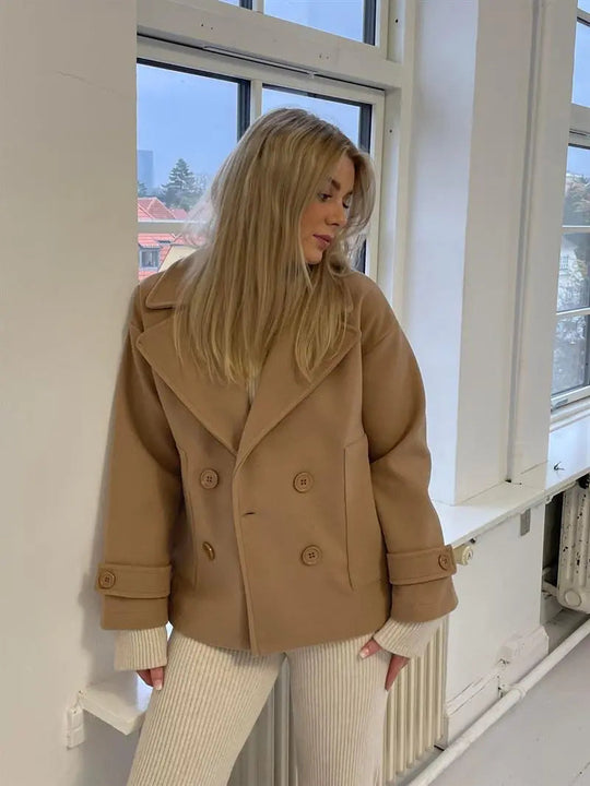 Alina - Płaszcz damski z podwójnym zapięciem | Dopasowany krój, elegancki kołnierz | Klasyczny styl na jesień