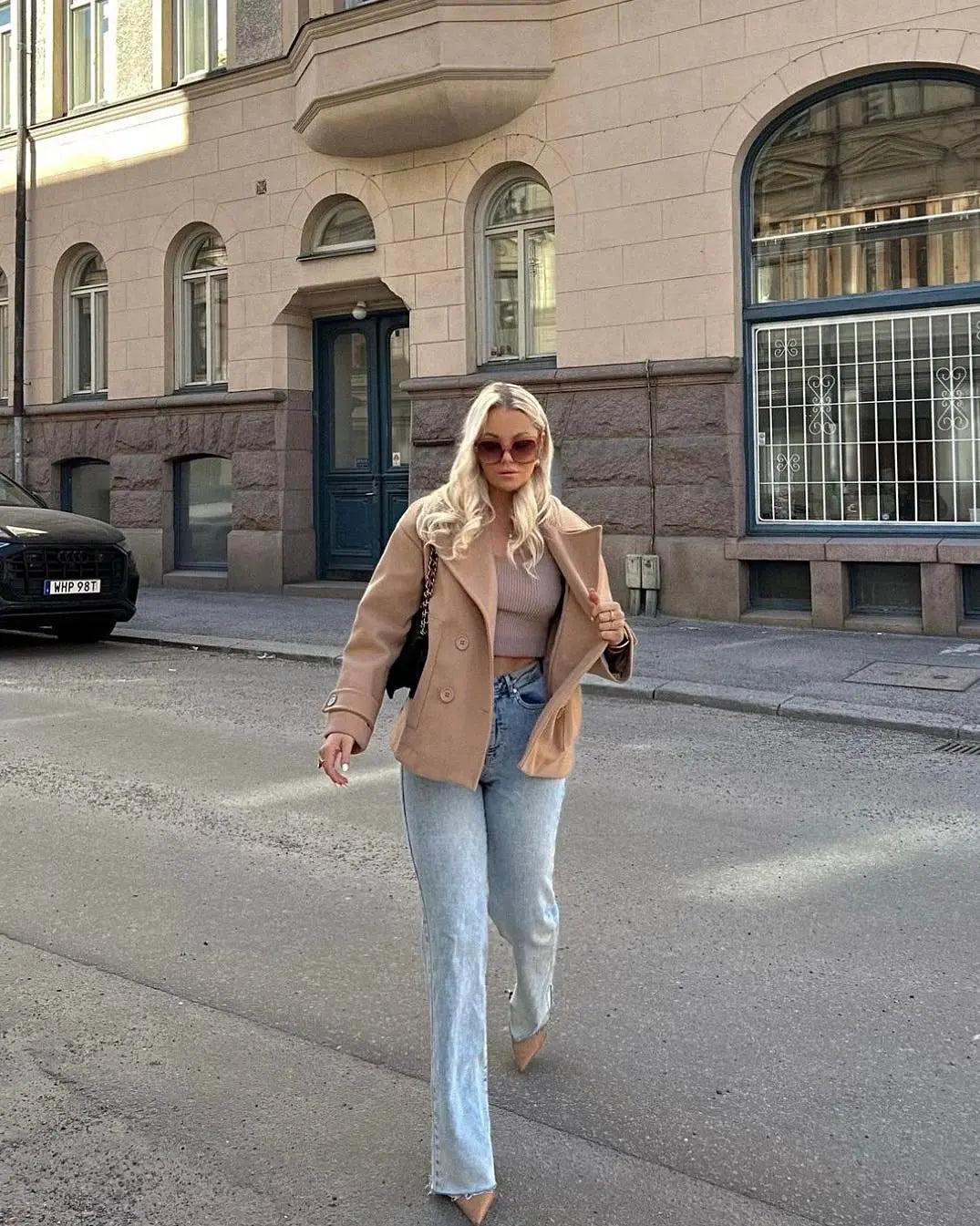 Alina - Płaszcz damski z podwójnym zapięciem | Dopasowany krój, elegancki kołnierz | Klasyczny styl na jesień