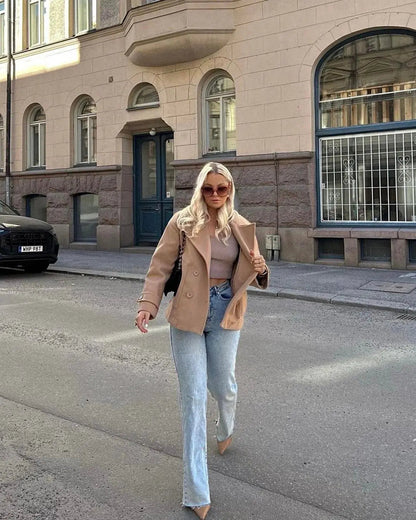 Alina - Płaszcz damski z podwójnym zapięciem | Dopasowany krój, elegancki kołnierz | Klasyczny styl na jesień