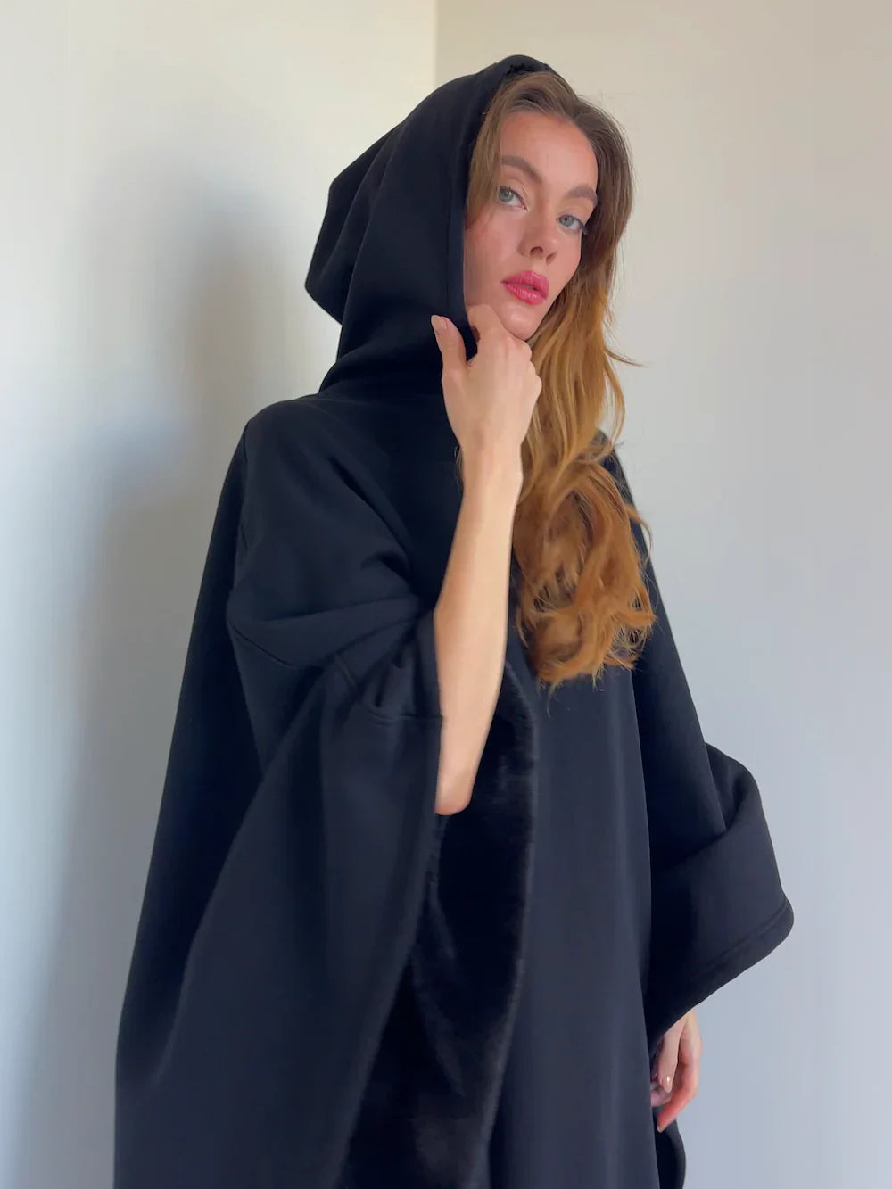 Koc z kapturem | oversize, jedwabista tkanina