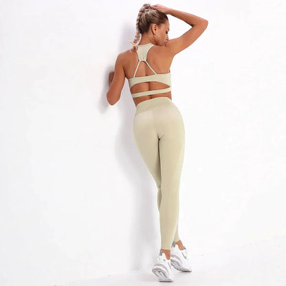 Dres sportowy damski | funkcjonalne kieszenie