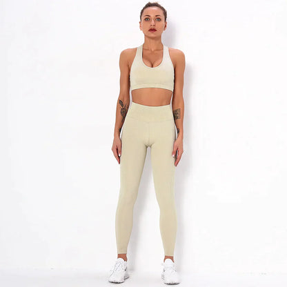 Dres sportowy damski | funkcjonalne kieszenie
