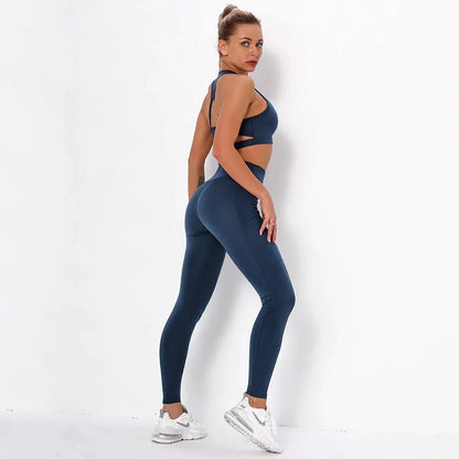 Dres sportowy damski | funkcjonalne kieszenie