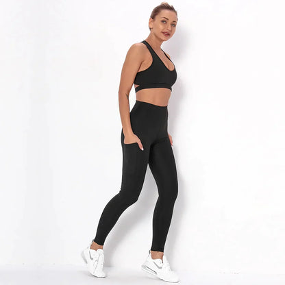Dres sportowy damski | funkcjonalne kieszenie