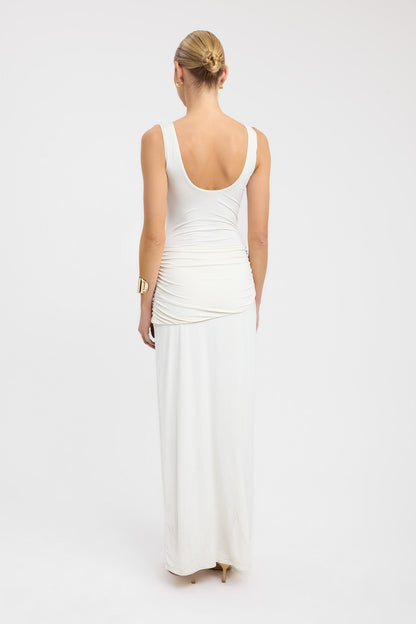 Sukienka maxi | okrągły dekolt, pasek w talii