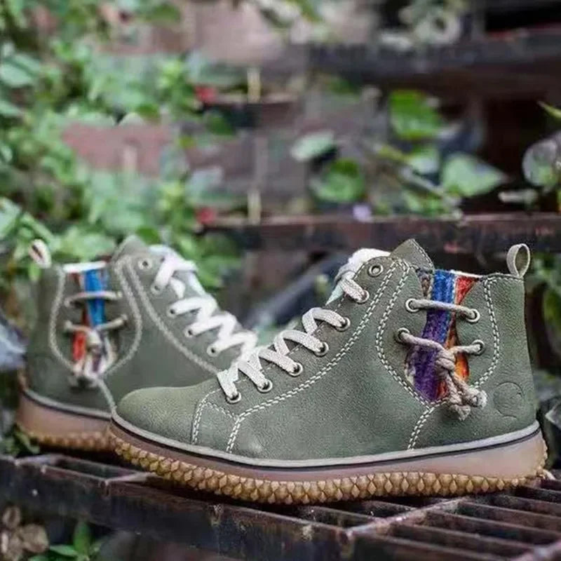 Buty zimowe damskie | futerko, sznurowanie