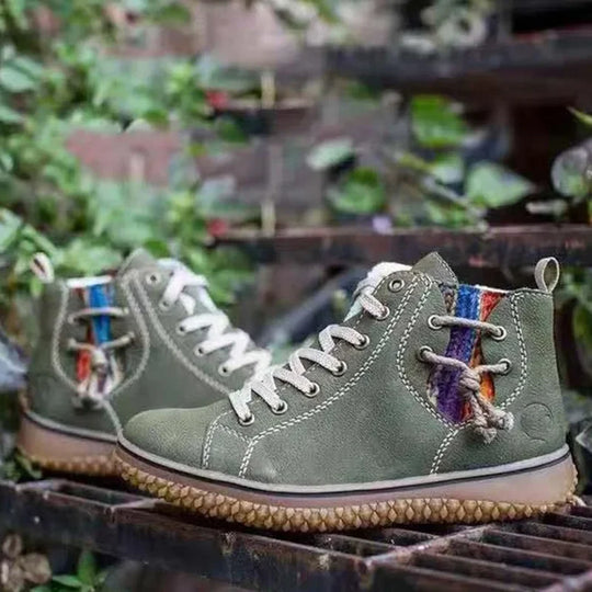 Buty zimowe damskie | futerko, sznurowanie
