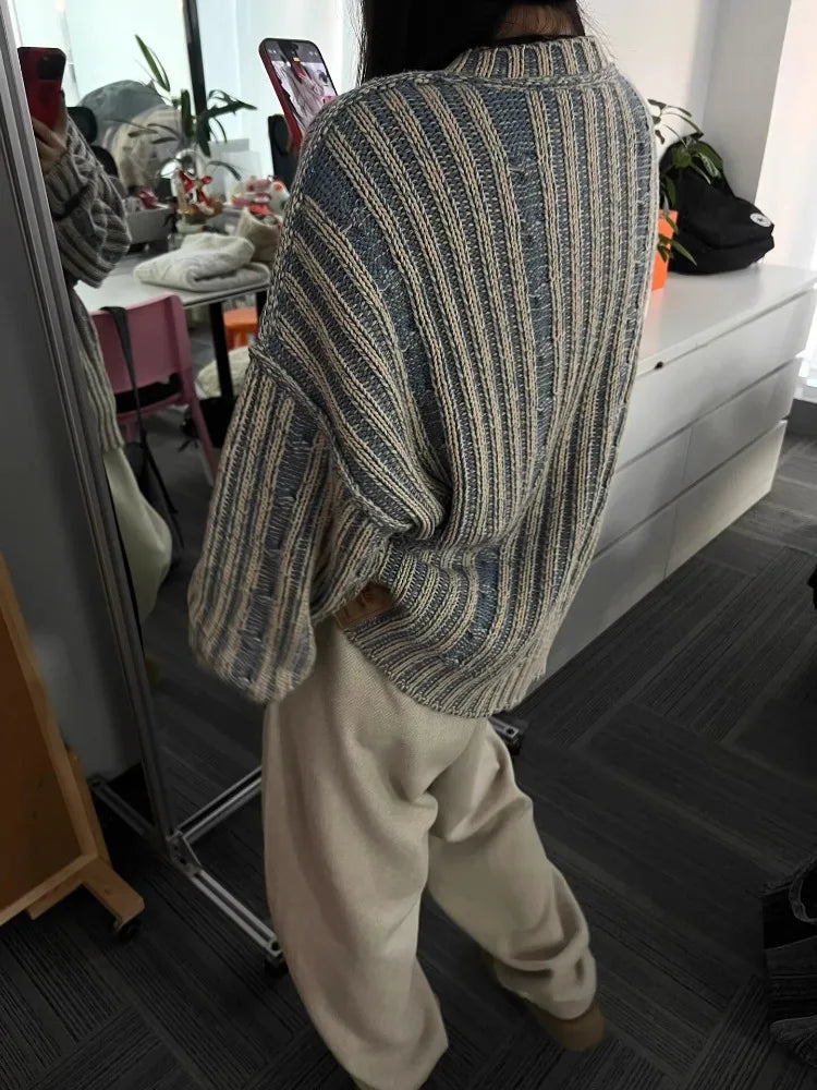 Sweter damski | paski, opadające ramiona