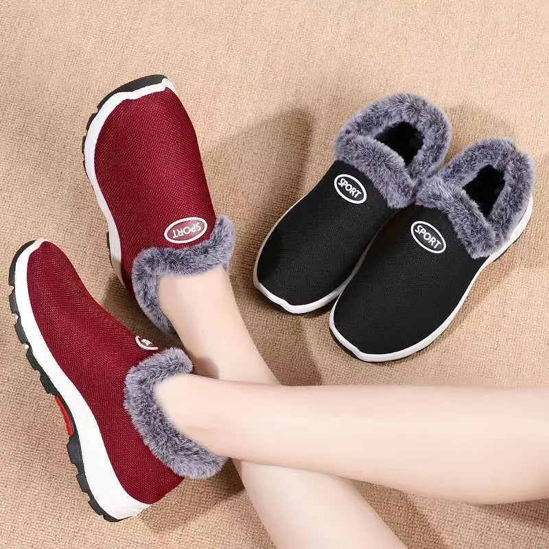 Buty zimowe damskie | ocieplane, fason wsuwany
