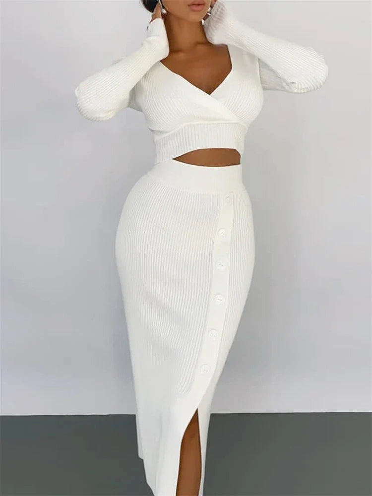 Ariana - Komplet damski dwuczęściowy | Krótki top z dekoltem V, długa spódnica, guziki | Elegancki styl na wyjście