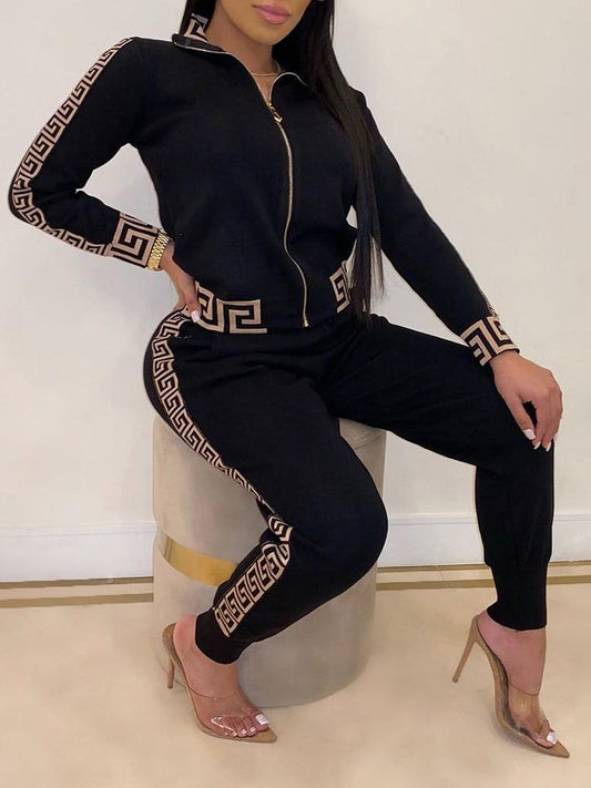 Komplet dresowy damski | Bluza z zamkiem, dekoracyjne akcenty na rękawach, pasujące spodnie | Elegancki styl casual