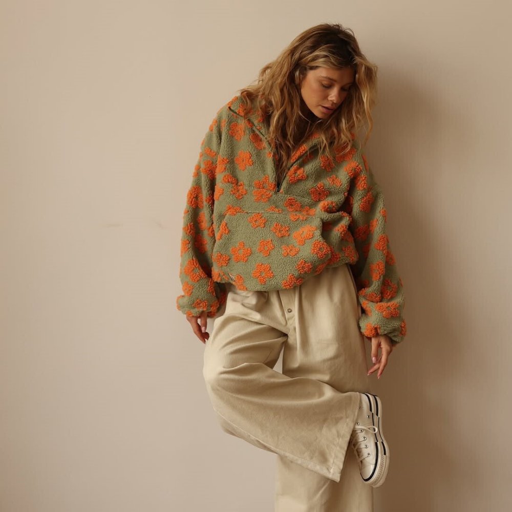 Sweter damski oversize | kwiatowy wzór, dzianina