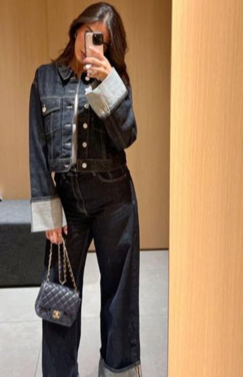 Denimowe Duo - Komplet damski jeansowy | Kurtka oversize, spodnie proste | Miejski styl casual
