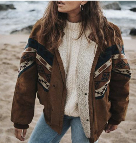 Płaszcz damski długi | styl boho, zapięcie na guziki