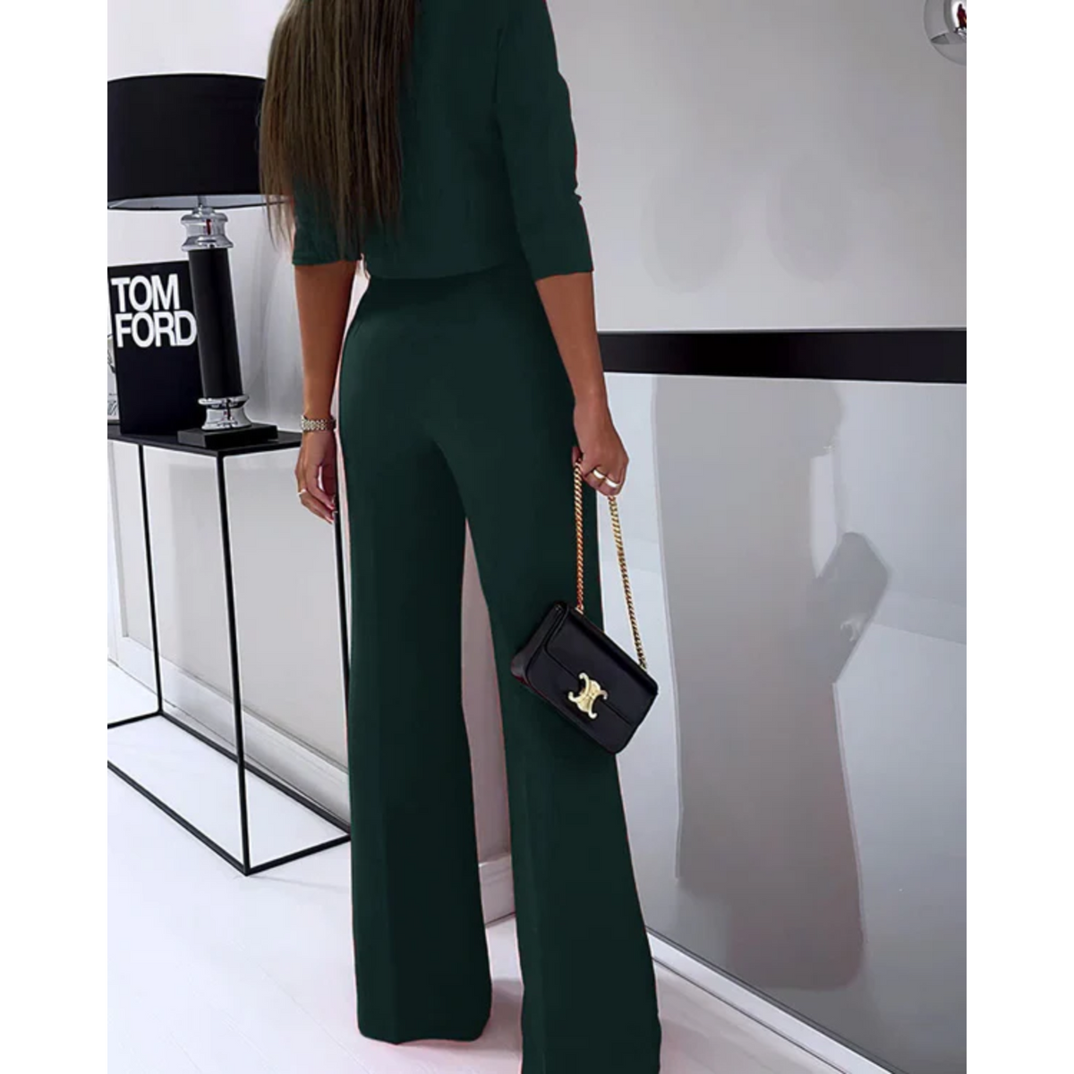 Isabela - Garnitur damski | Top z ukrytym zamkiem, spodnie z szerokimi nogawkami | Elegancki styl do biura